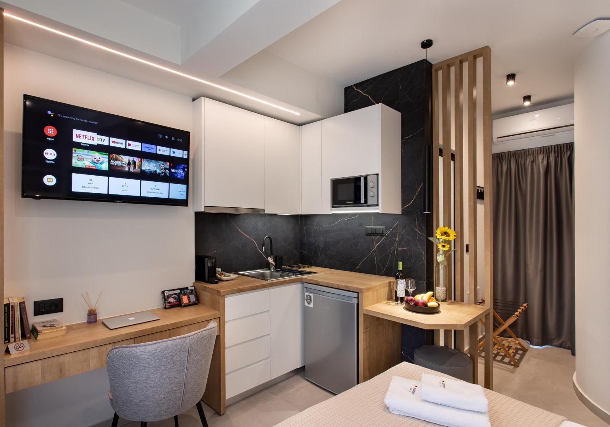 Sunflower Smartliving Suites Heraklion  Exterior photo