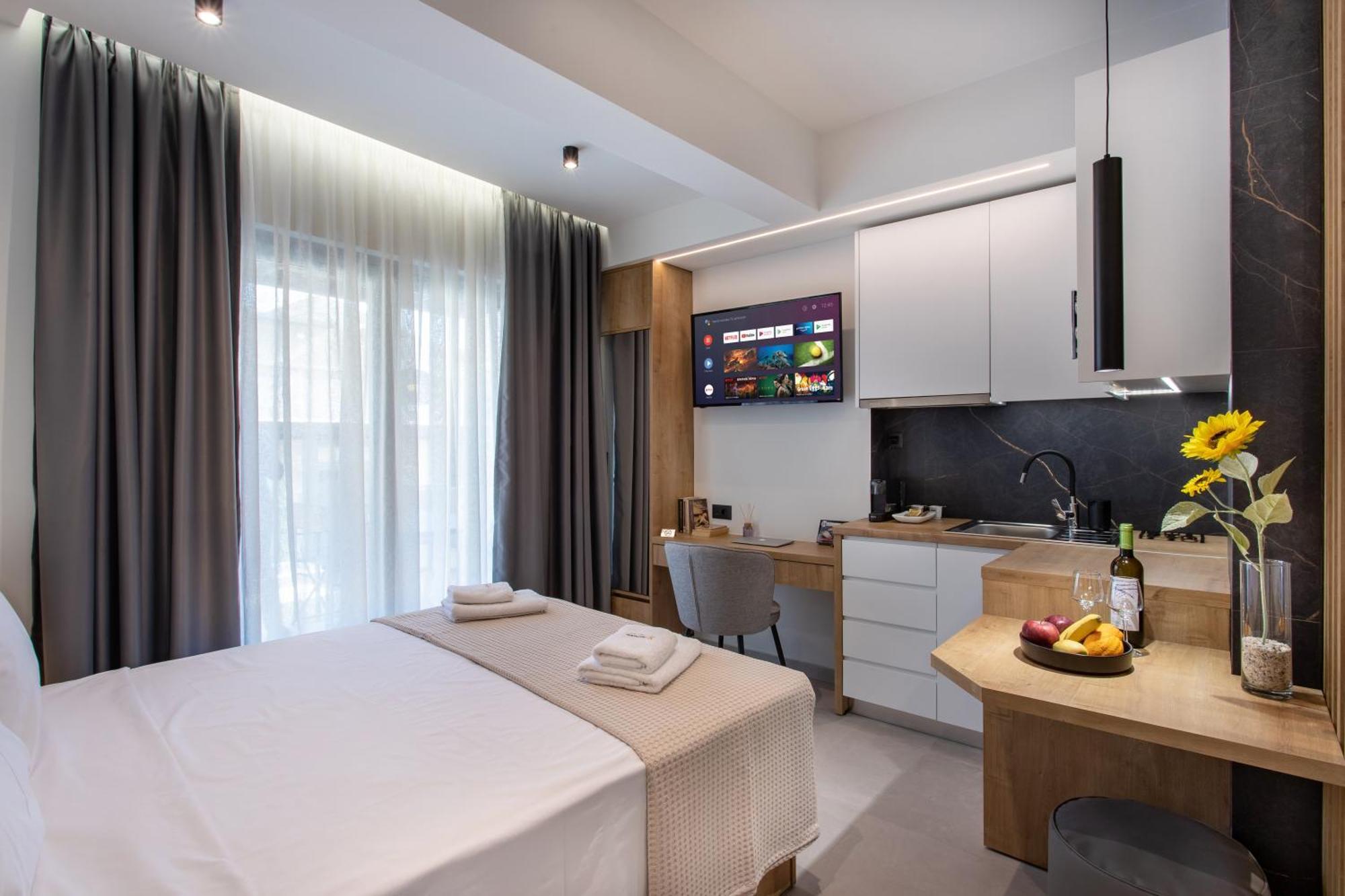 Sunflower Smartliving Suites Heraklion  Exterior photo